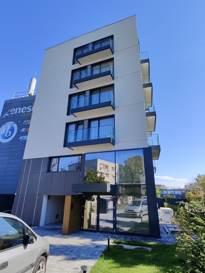 JB Partners Pub - Apartment Building