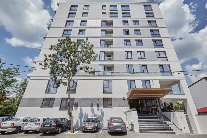 Business Development Industry - Clădire cu apartamente