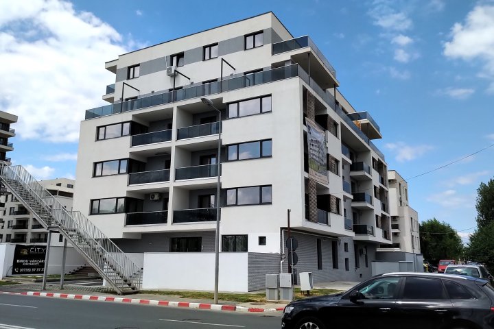 Construct Enterprise International - Clădire cu apartamente